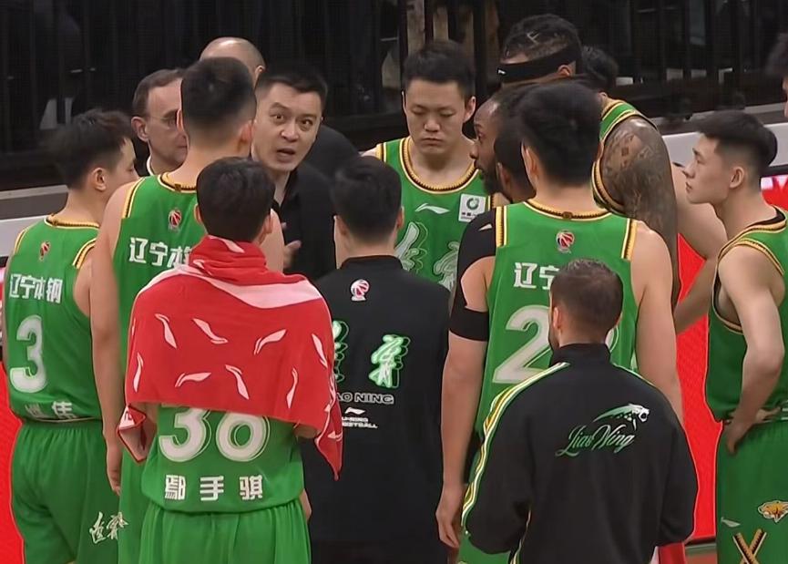 2026世界杯官方软件下载-辽宁男篮7分险胜新疆，赵继伟复出首秀24+7，伊力福拉提21分！