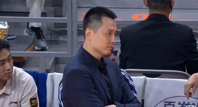 2026世界杯官方软件下载-领头羊内线双核受伤,辽宁队锁定季后赛,山东2连败后遭遇新难题